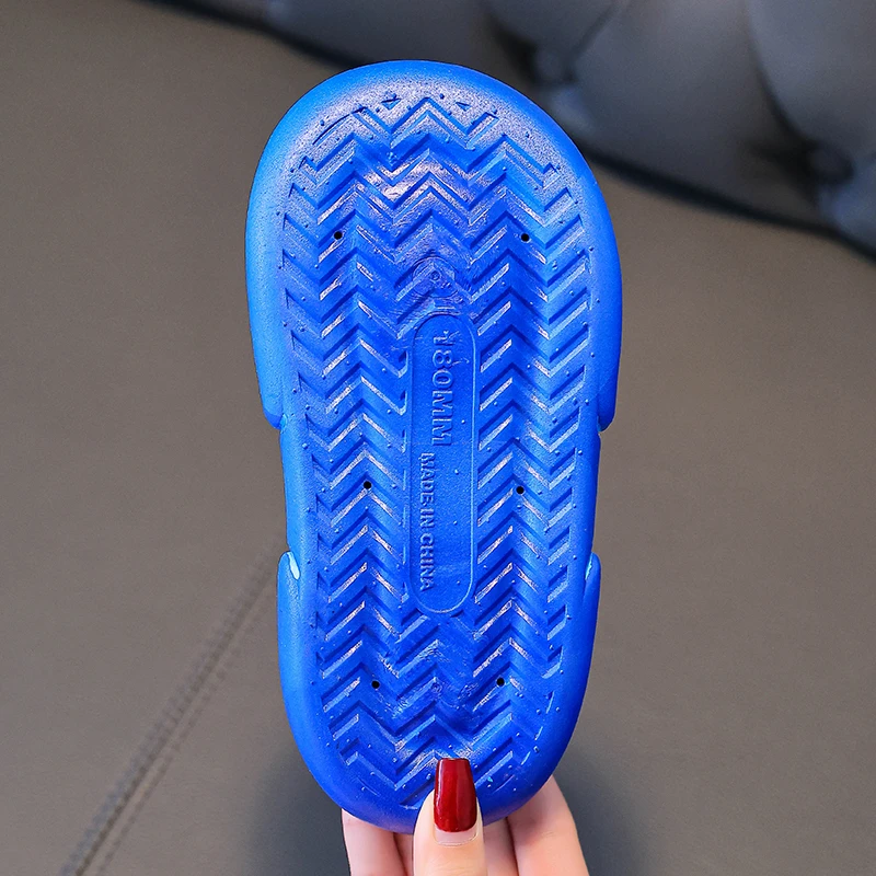 Детские тапочки Ultraman мягкие Нескользящие с мультяшным рисунком для мальчиков