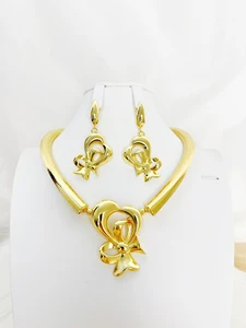 Gold Colour Plated Necklace Earring Set Beautiful Fashion Trend Sweet Romantic Party Wedding