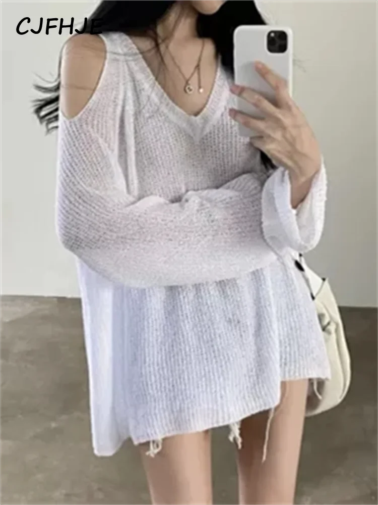 

CJFHJE New Women's Solid Color Off Shoulder Knitwear Summer Korean Sexy Hollow Long Sleeve Top Fashion V-Neck Loose Knitwear