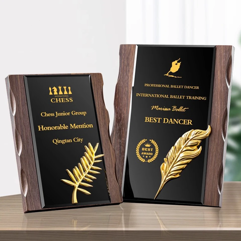 Деревянный сертификат чести с логотипом