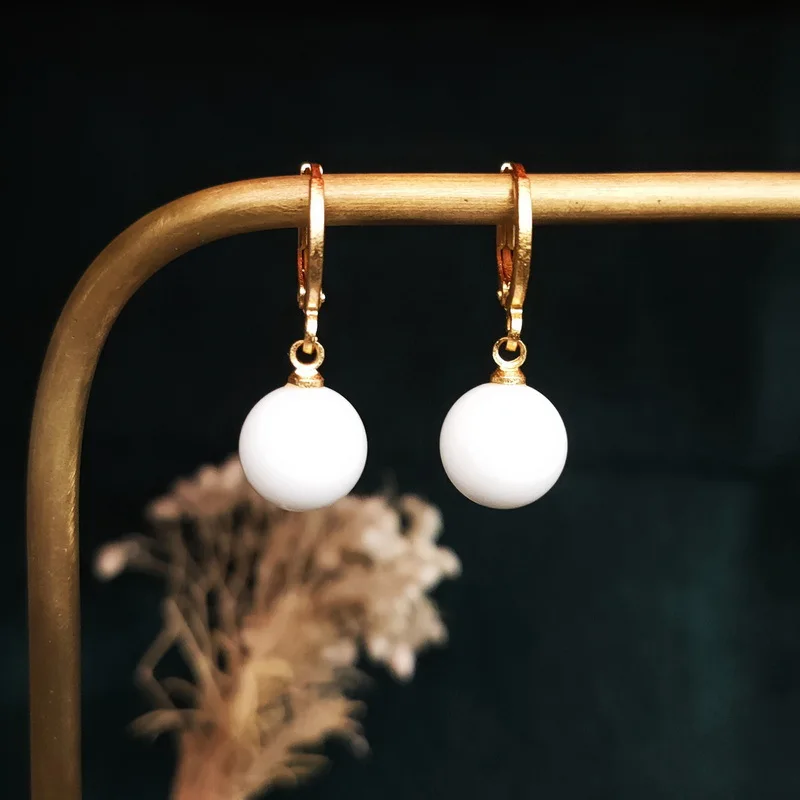 

Chalcedony Vintage Earrings Chinese Style Han Costume Ancient Gold Matching Earrings 925 Silver Needle Hetian Jade South