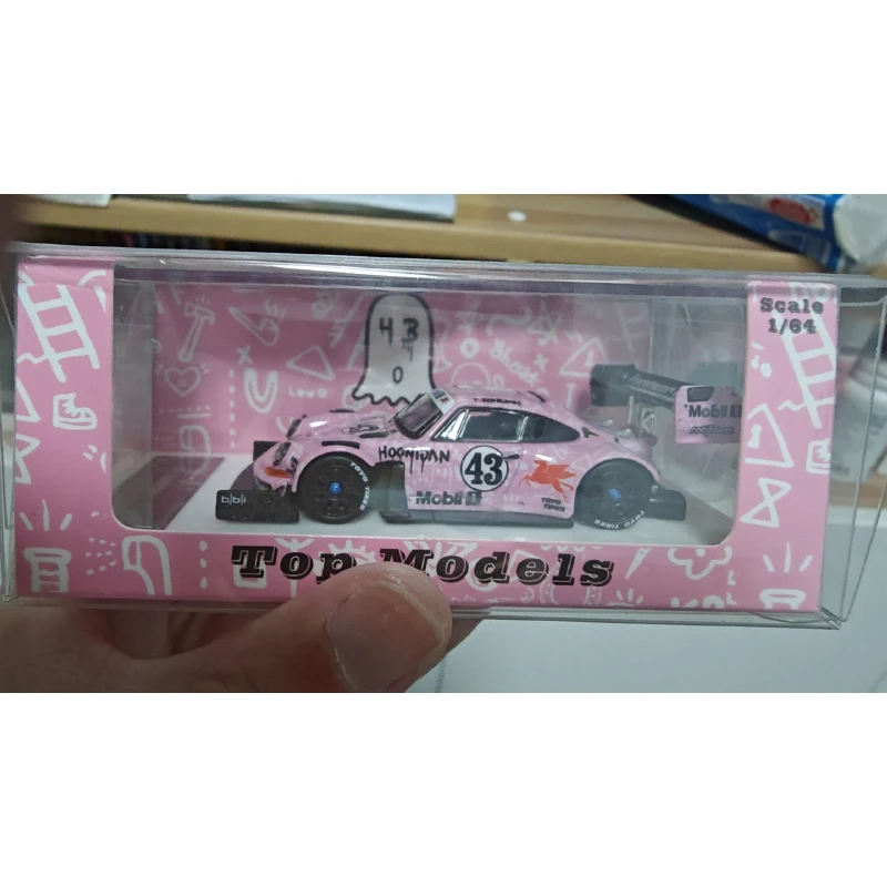 Модель литая автомобиля Porsche 911 SVRSR 43 1:64 Коллекционная модель из сплава игрушки