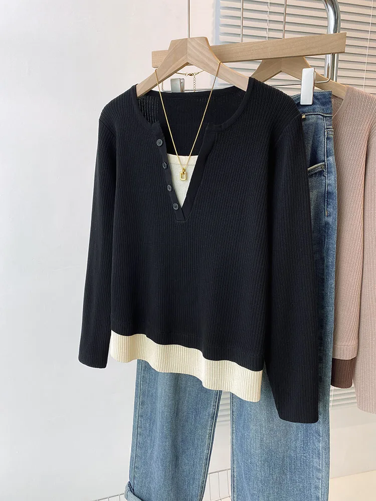 Женский трикотажный свитер с V-образным вырезом и длинным рукавом