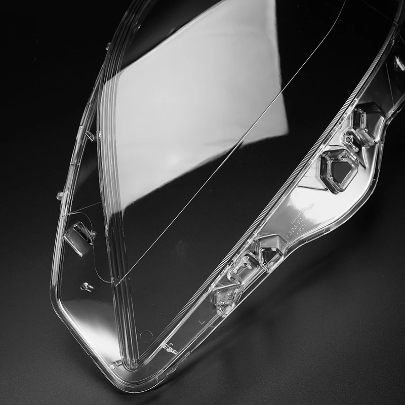 Фото Прозрачная крышка-оболочка для передних фар Mercedes-Benz B-класса W246 2012-2015 годов №3
