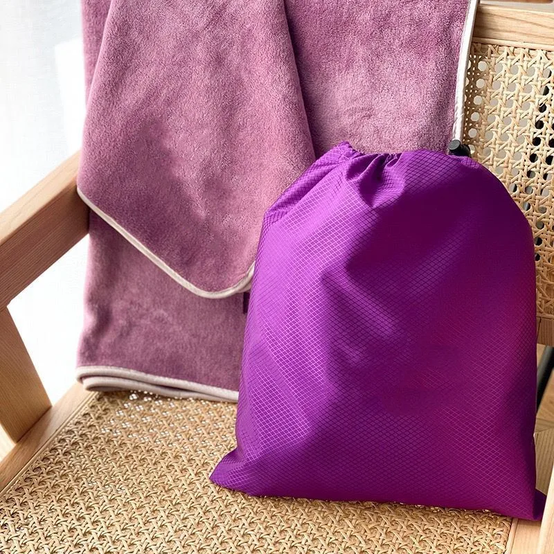 

2022Classic Trendy brand two-piece set with storage bag Towels, bath towels