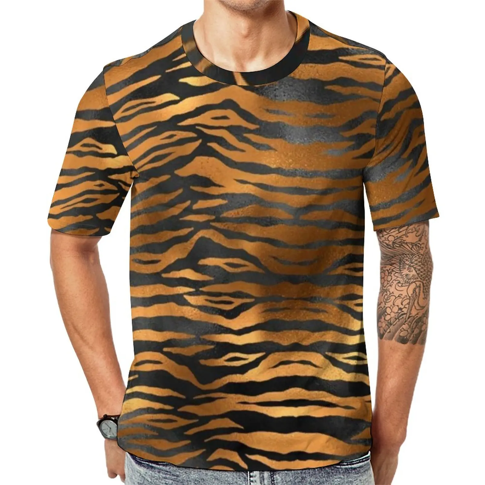 

Tiger Print Stripes T-Shirt Glam Black Gold Men Cool T Shirts Original Graphic Tee Shirt Short Sleeve Aesthetic Plus Size Tops