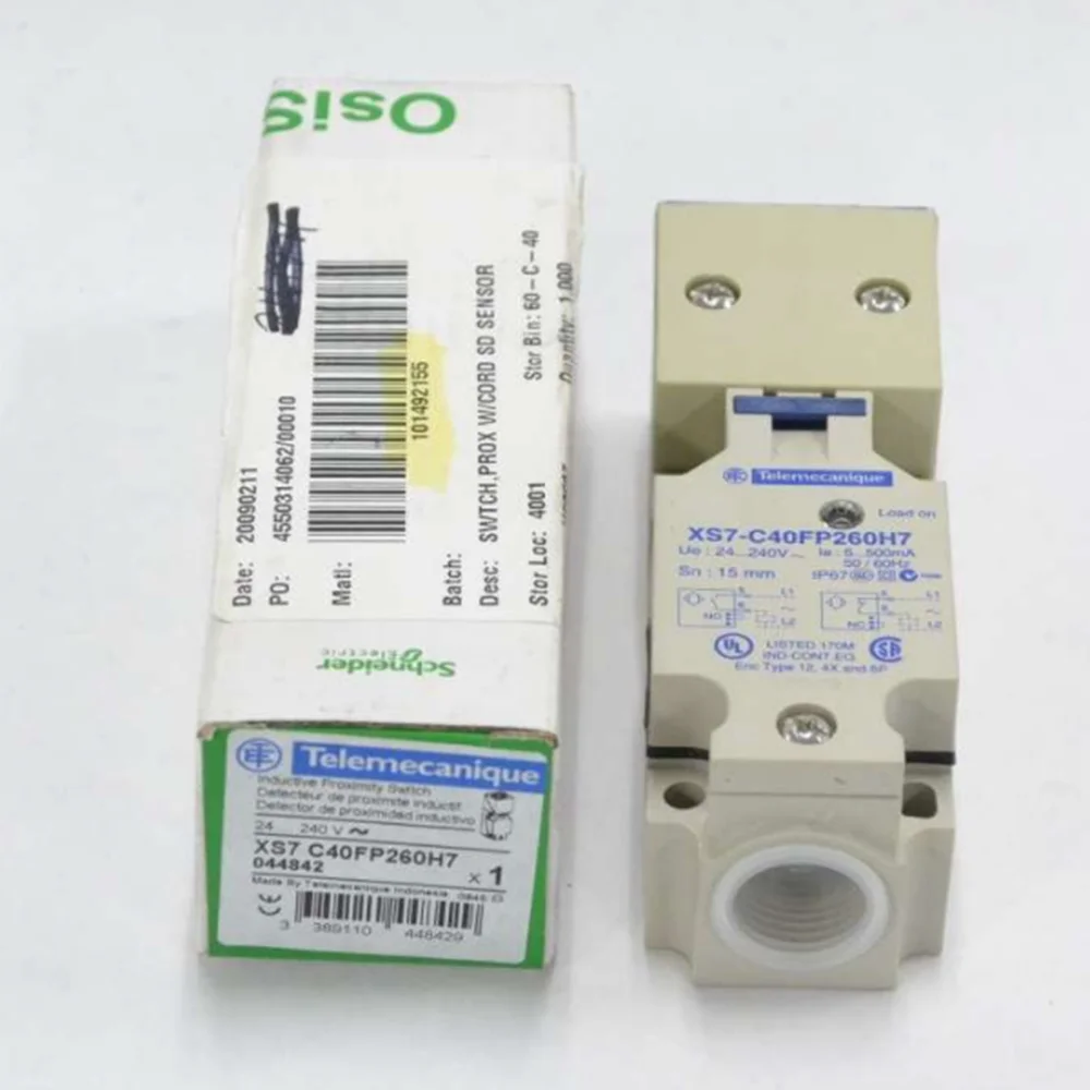 

NEW TELEMECANIQUE XS7C40FP260H7 Proximity Switch