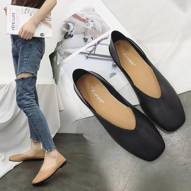 

Fashion Women Flat Shoe Elegant Shallow Low-heeled Sandals 2022 New Beige Korean Slippers Square Toe Slip-on Simple Woman Shoes