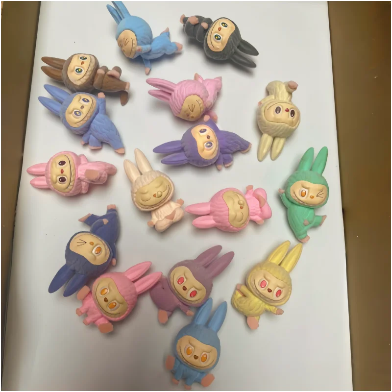 Новая мини-кукла Labubu для йоги милая игрушка ручной работы Настольная