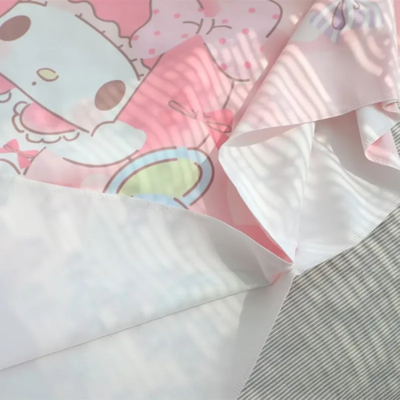 Фото Японское полотенце-пончо Sanrio My Melody с капюшоном, быстросохнущее, для девочек, пляжное полотенце, детский халат, банный халат для студентов, кавайное, новинка, хит продаж №4