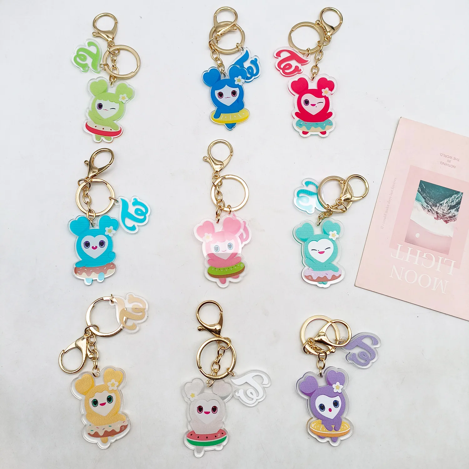 Корейская группа двухсторонний акриловый брелок с мультяшным изображением