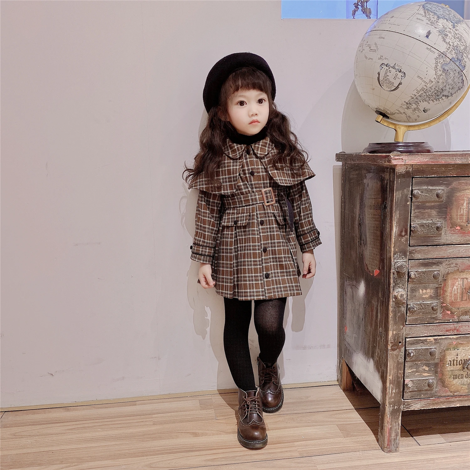 Chinese Traditional Long-sleeved Windbreaker Fashion Girls Plaid Winter Coat Little Detective Mid-length Warm Top With Hairpin