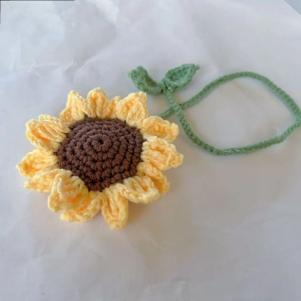 

1PCS Sunflower Bookmarks Handmade Knitted Book Clip Student Gift Stationery School Office Supplies Pagination Mark Bookmark