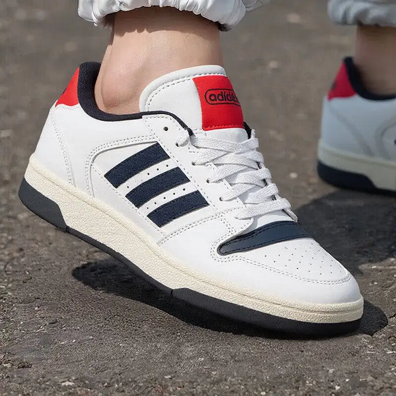Фото Новые кроссовки Adidas KK1283 в стиле ретро, белые, черные, красные, с цветовыми вставками, легкие, на резиновой подошве, для уличного скейтбординга №3