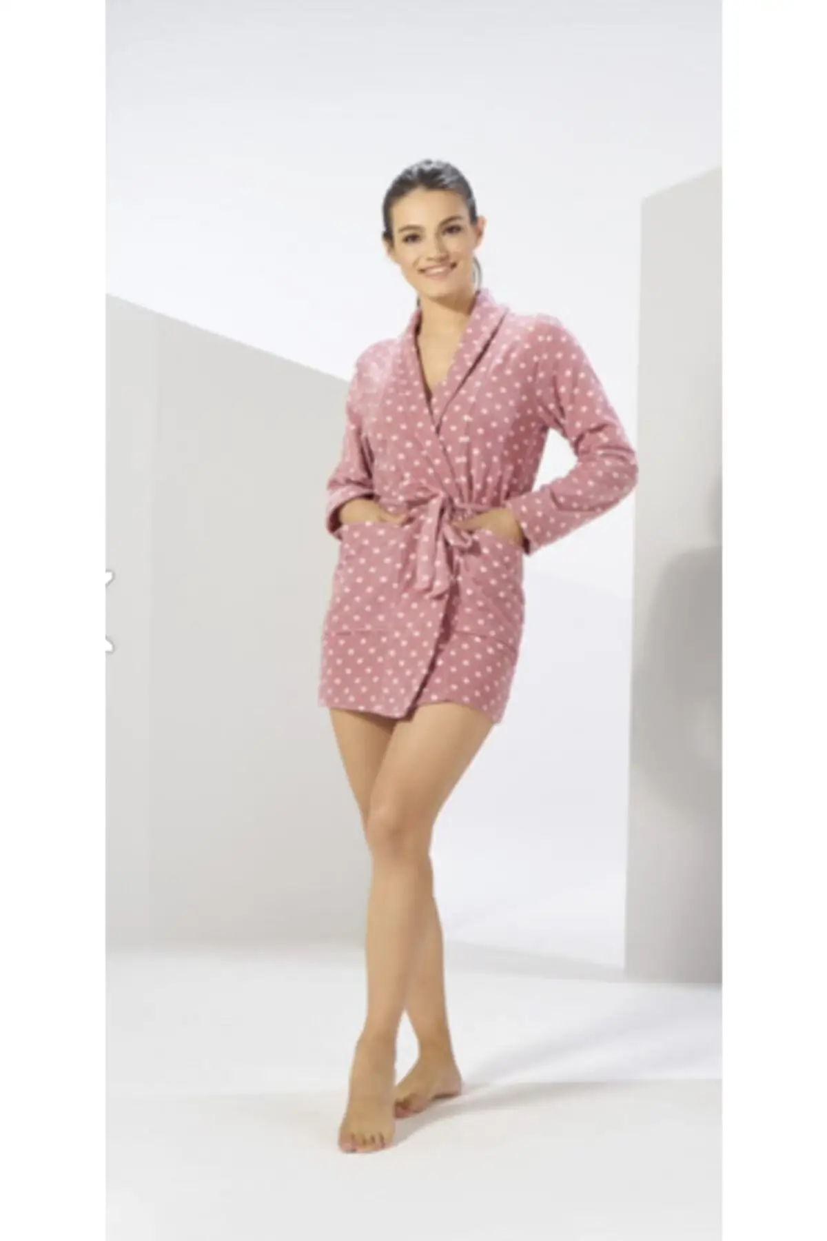 

Dressing Gown Polka Dot Fleece Fashion Robe Female Bathrobe Sexy Peignoir Kimono Bride Dressing Gown Gown Gown Gown Gown