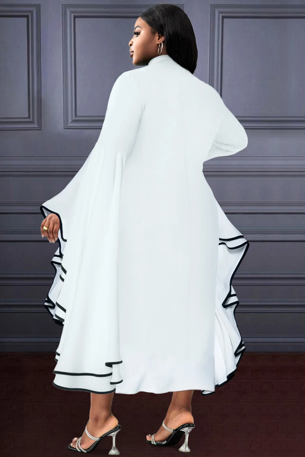 Женское платье в стиле ретро официальное белого цвета с длинным рукавом и