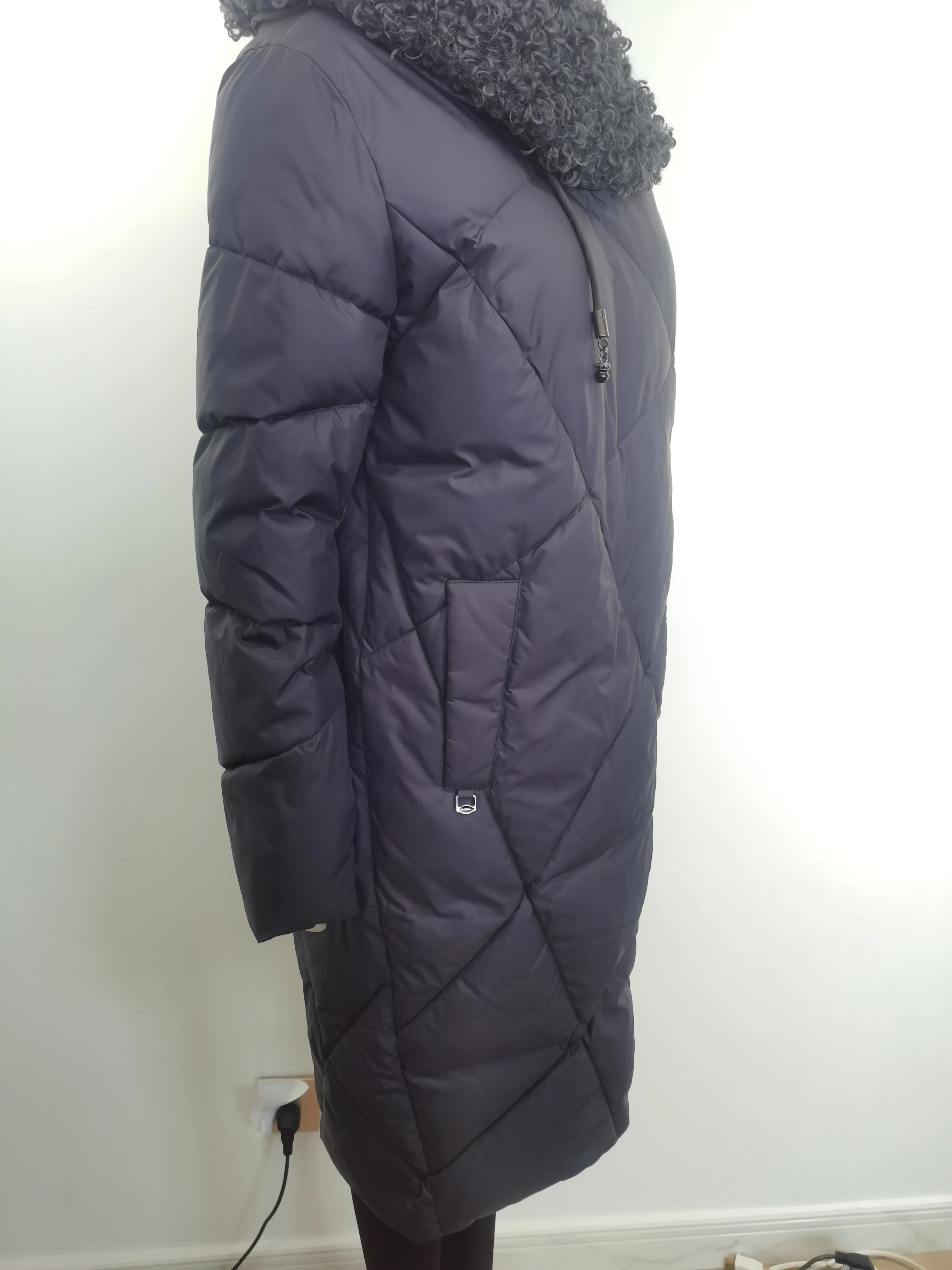 VERALBA Ladies Long Down With Fur Collar Hat Winter Cold Warm Slim Overcoat Fashion 2022 Latest Jacket Female Coat Womens Puffer