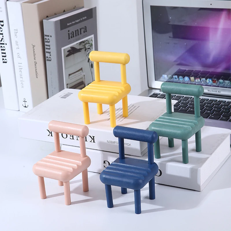 

2022 New General Xiaomi Huawei IPhone Mobile Phone Flat Bracket Mini Chair Desktop Decoration Mobile Phone Portable Bracket