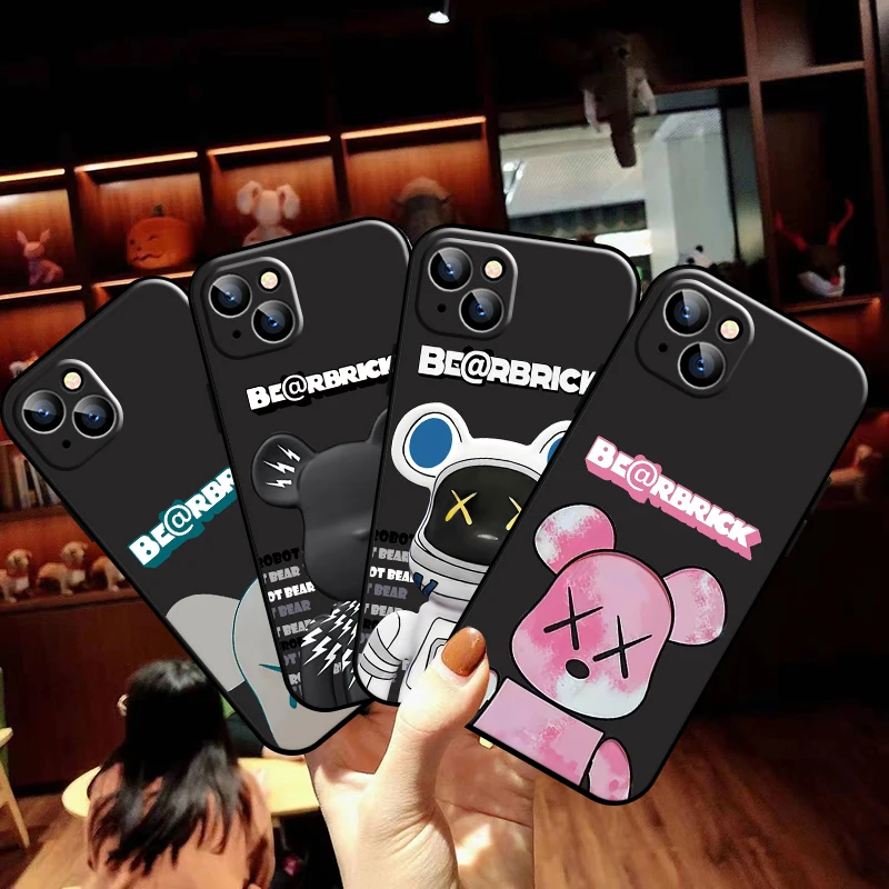 

Fashion Luxury Cute Bear For Apple iPhone 13 12 11 Pro Max 13 12 Mini X XR XS Max SE 5 6 6S 7 8 Plus Phone Case Silicone Cover