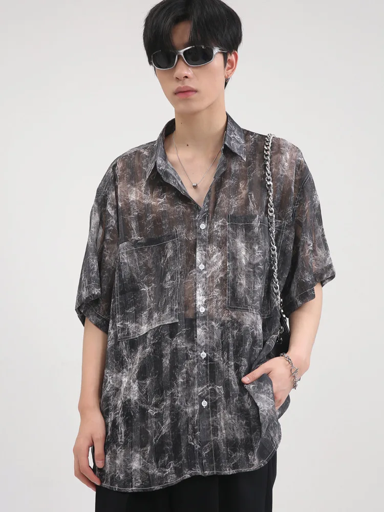 

SYUHGFA 2022 Spring Summer Turn Dow Collar Short Sleeve Print Shirt For Men Two Pockets Loose Casual Korea Shirt Men Clothing