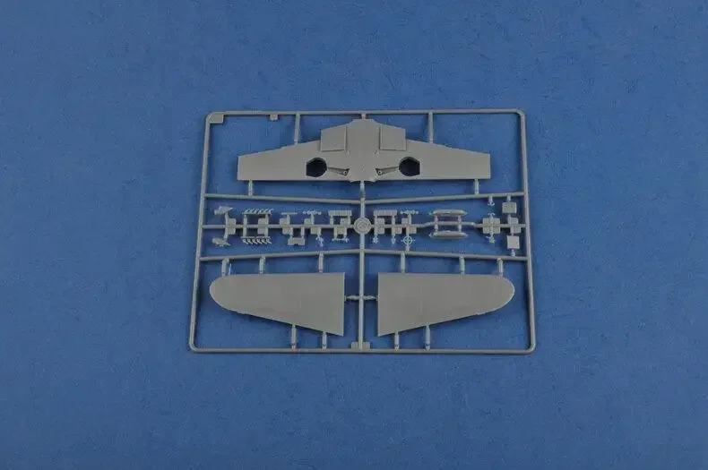 Hobbyboss 81749 1/48 Messerschmitt Bf 109F-4 Модельный комплект