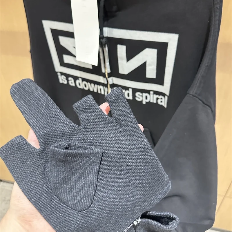 Съемные перчатки свободная черная толстовка на молнии в стиле ретро укороченная