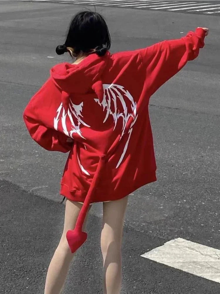 

Женская толстовка на молнии, в готическом стиле