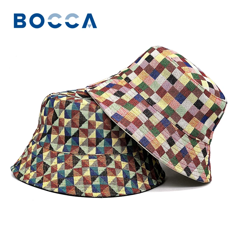 Панама в шотландскую клетку двусторонняя плотная на осень/зиму