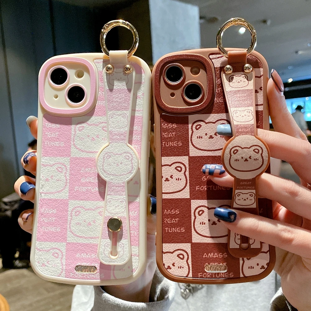 

Cute Bear Wristband Phone Case For iPhone 11 12 13 Pro Max X Xr Xs Max 8 7 Plus Leather Bracket Camera Protection Soft TPU Cover