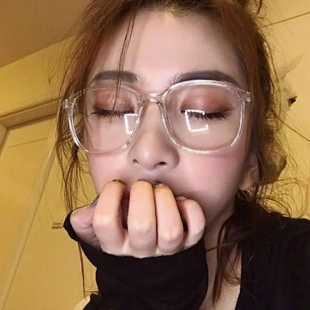 

New Transparent Colorful Women Men Glasses PC Fashion Eyeglass Spectacles Vintage Eye Glasses Round Frame Glasses