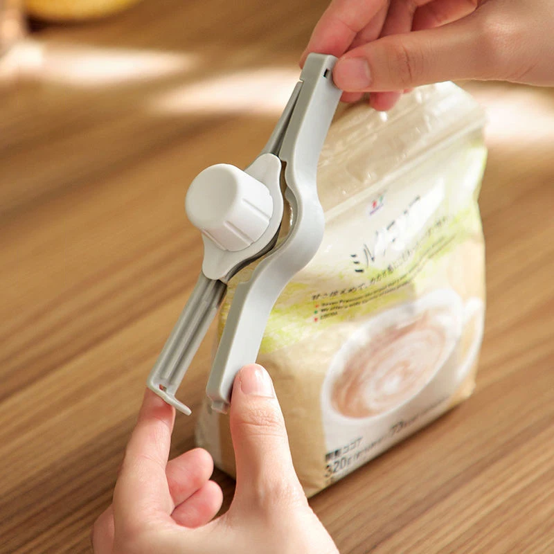 

Food Bag Clips Kitchen Storage Food Sealing Tongs Moisture-Proof Clamp Fresh Keeping Sealing Clip Pour Food Storage Bag Clip