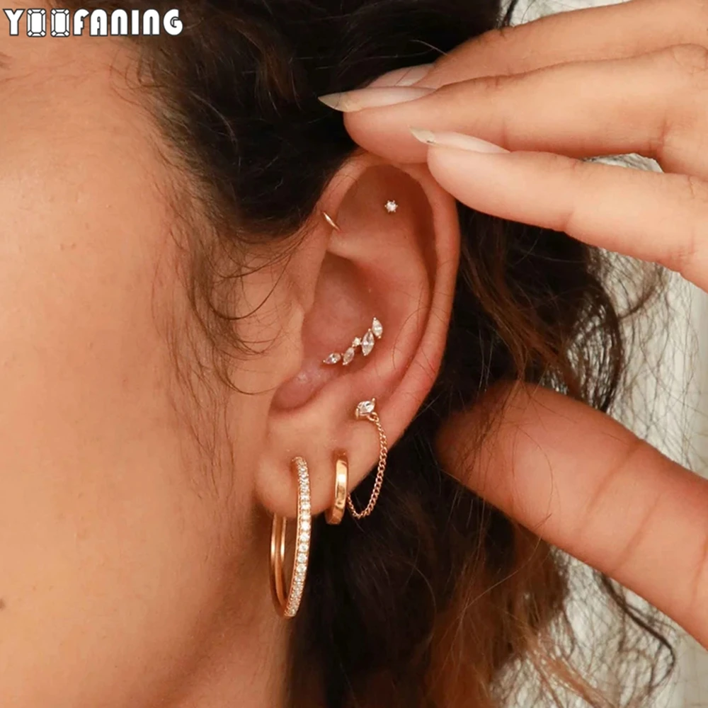Женские серьги из серебра 925 пробы с белым цирконом