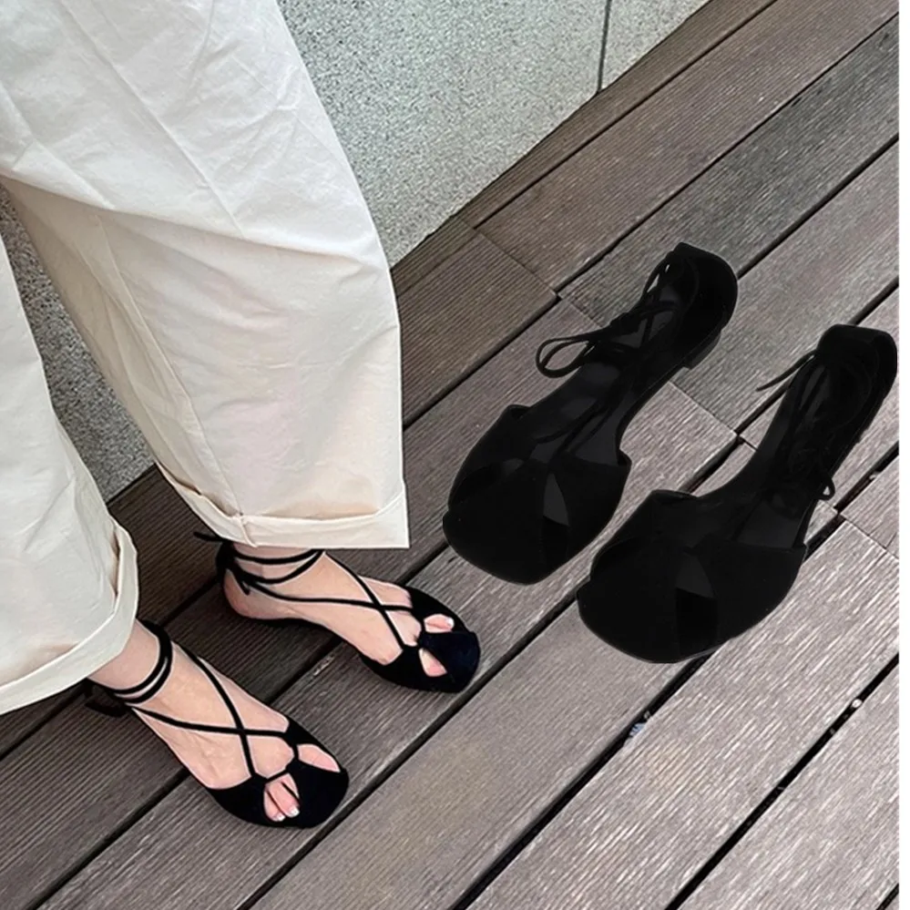 

Maxdutti French Fashion Blogger Frosted Leather Strap Retro Roman Sandals Women Flat Mule Hollow Summer Sandals Ladies