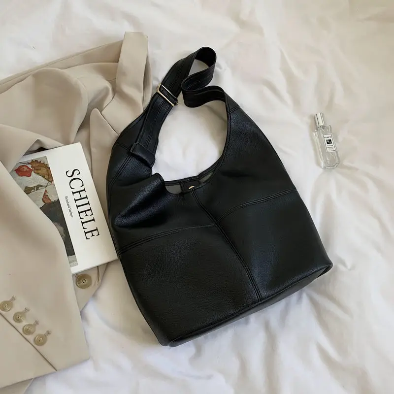 French Capacity Bag Women 2023 New Trendy Fashion Soft Surface Casual Fashion One Shoulder Women Underarm Bucket Bag Tote Bags