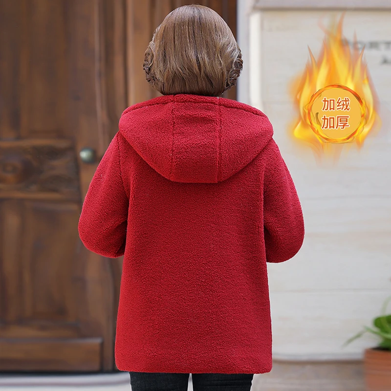 5XL Middle-aged Elderly Women's Lamb Wool Coat 2022 New Winter Plus Velvet Cotton Jacket Loose Female Hooded Overcoat