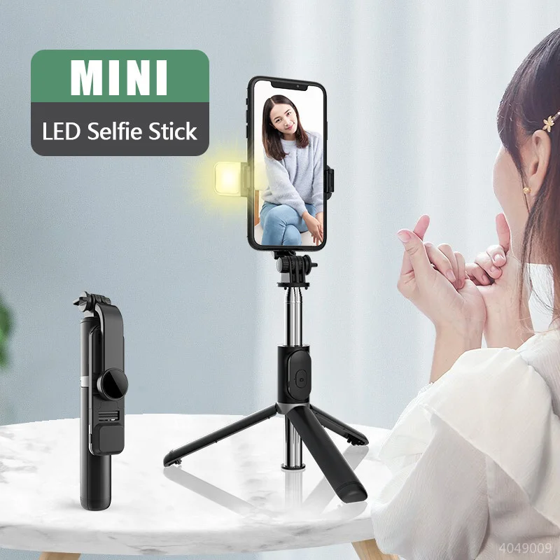 

2022 Wireless Bluetooth Selfie Stick Foldable Mini Tripod With Fill Light Bluetooth Shutter For Smartphone Free shipping Genuine