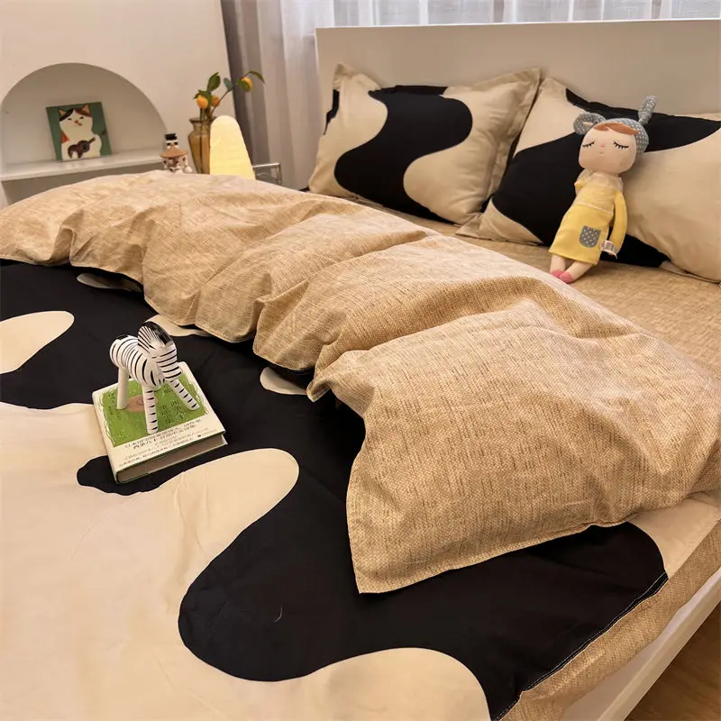 Дизайнерский комплект постельного белья Комплект льняной с пододеяльником