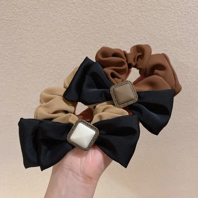 

Французская атласная повязка на голову с бантом в стиле ретро головной убор для девушек темпераментная шариковая повязка для волос элегантное кольцо для волос с большим кишечником осень-зима