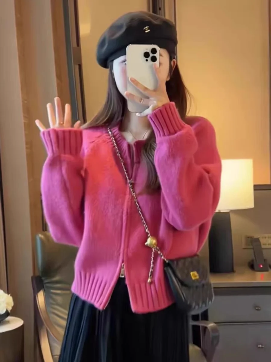 Уменьшающий возраст розово-красный свитер с двойной молнией верхняя одежда