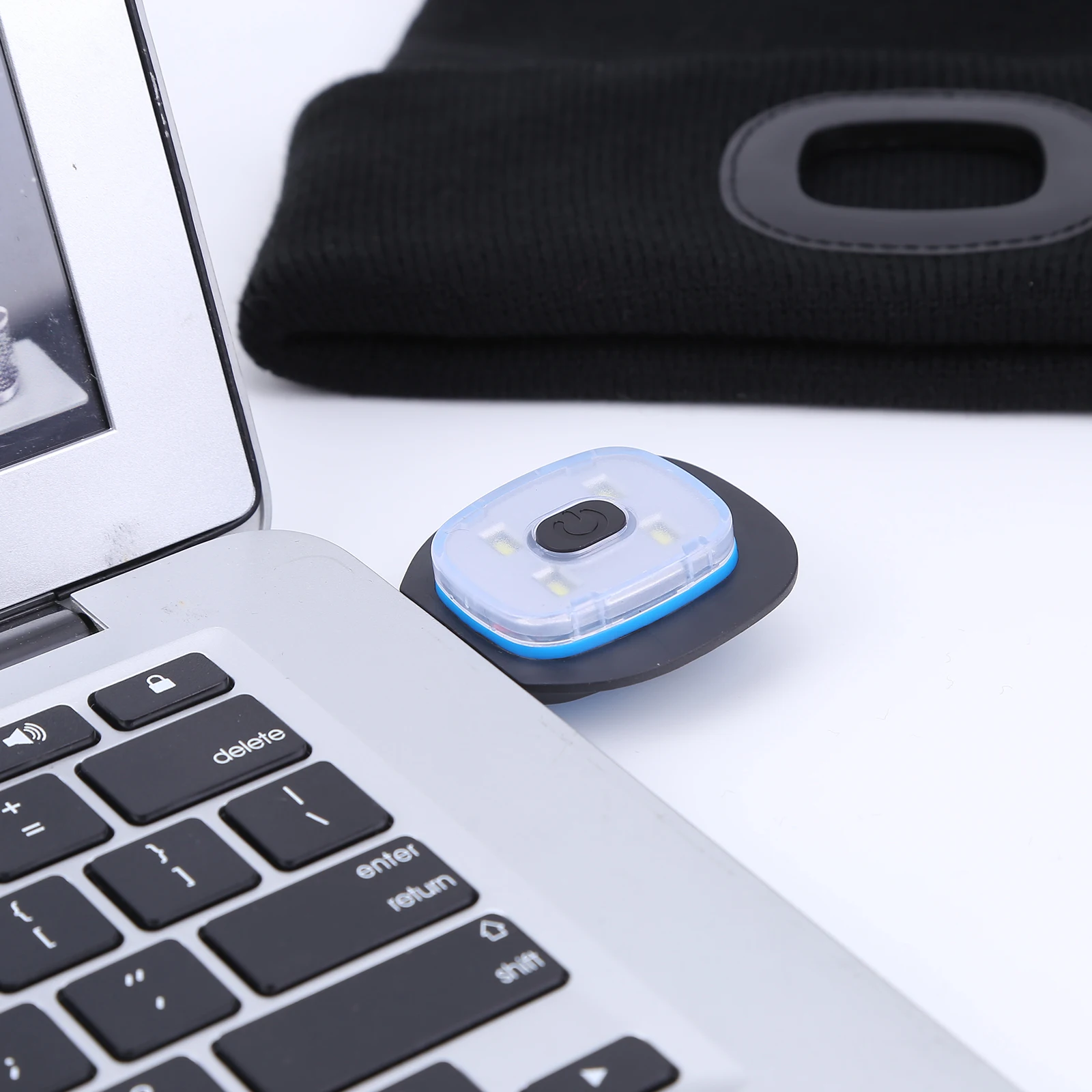 

USB-налобный фонарь для ночного спорта