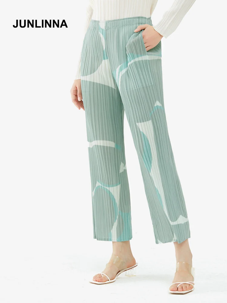 

JUNLINNA One Free Size Women Pleated Pants 2022 Spring Summer New Leisure Printing Wide Leg Trouses