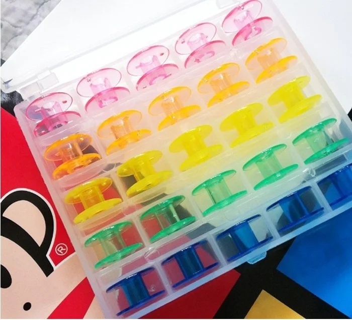 mylb 1box=25Pcs Colorful Plastic Empty Bobbins Sewing Machine Spools Case Storage Box for Shopping Bobbin | Дом и сад