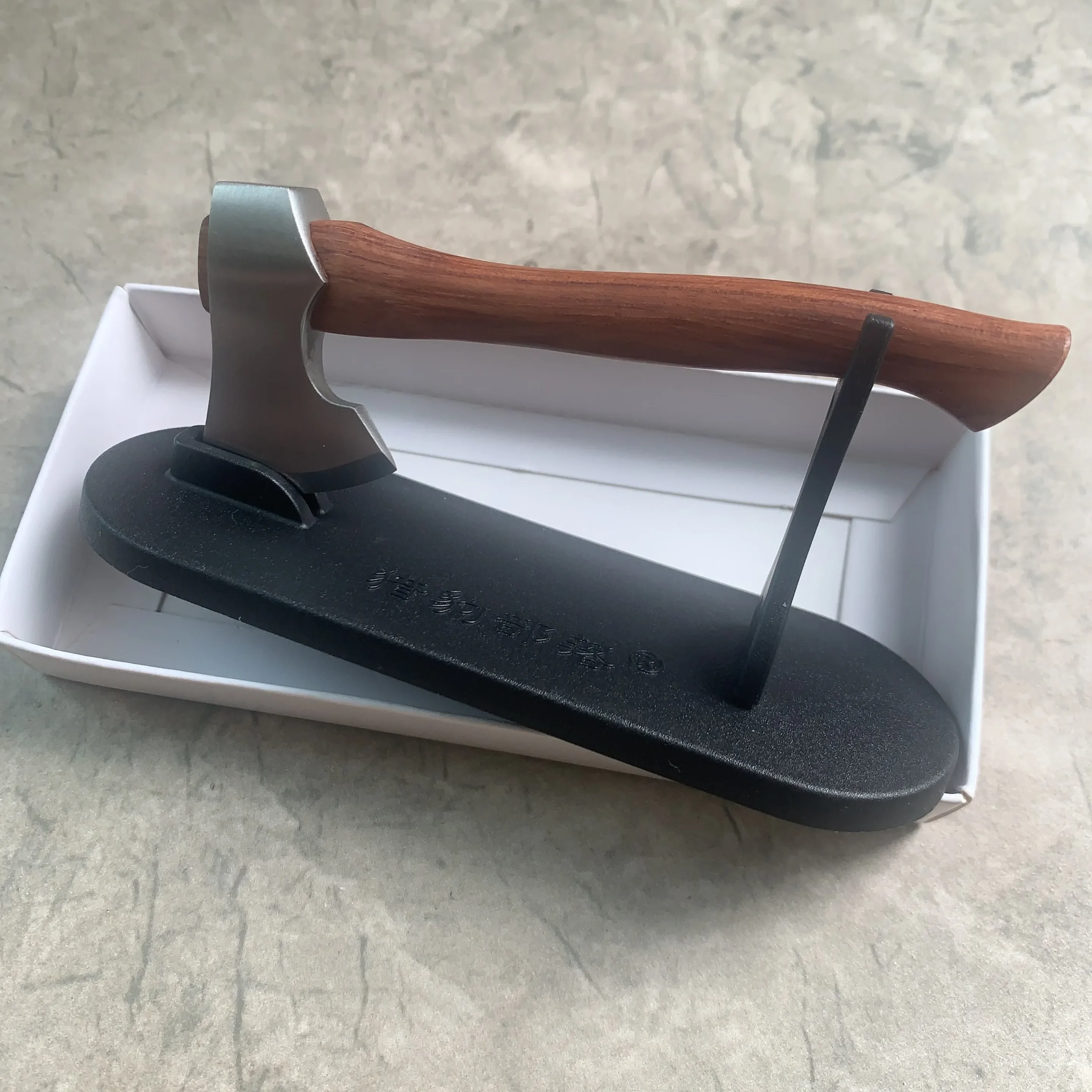 

Мини-топор doobeelii 11 см из нержавеющей стали