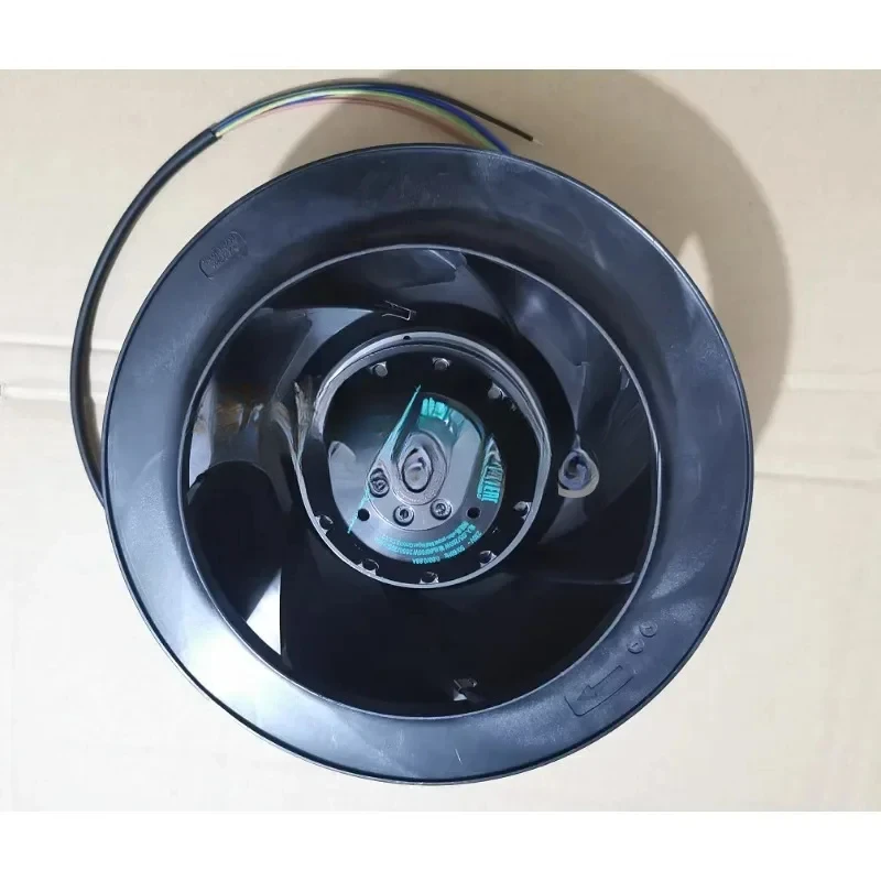 Внешний вентилятор/19/51/12/40/10/36 230V