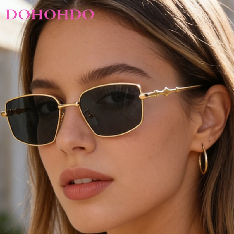 Фото DOHOHDO новые квадратные очки в японском стиле Harajuku для женщин, модные металлические очки без макияжа в стиле Y2K, мужские ретро-очки UV400 №2