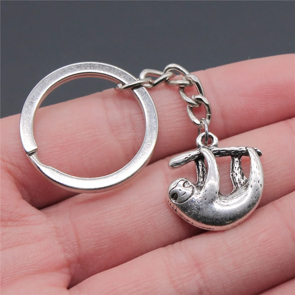 

Souvenirs Gift Dropshipping Antique Silver Color 20x20mm Sloth Pendant Keyring