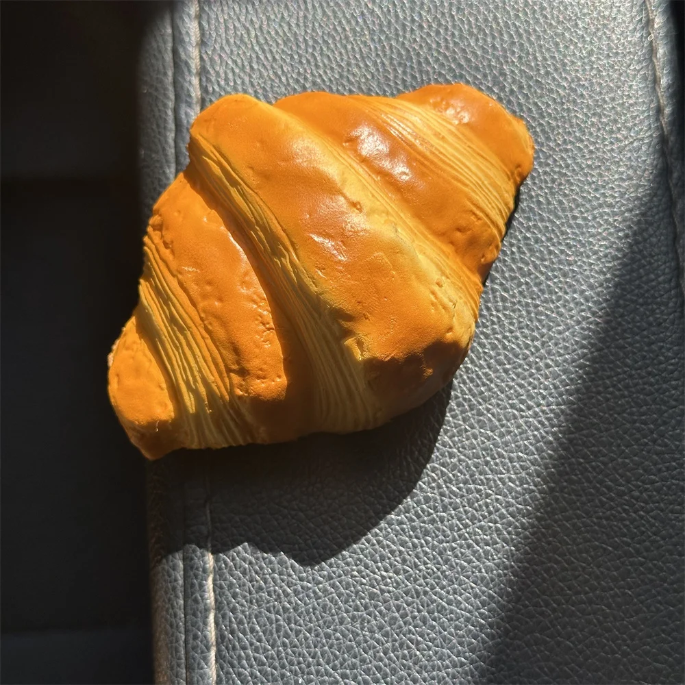 

Искусственный торт