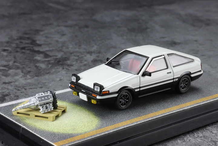 

Hobby Japan 1:64 Toyota AE86 PROJECT D Lighted version with engine Limited Edition Metal Static Car Model Toy Gift