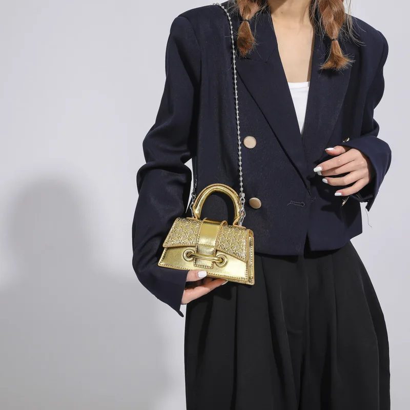 Embossed Mini Women's Bag 2023 New Serpentine Vintage Handbag Leather Chain Cute Purses Unique Small Square Shoulder Bag Ladies