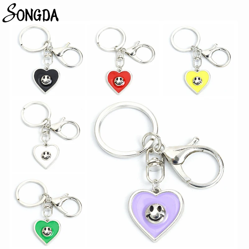 

Handmade Enamel Smile Face Heart Charms Key Chains Holder Cute Keychains Keyrings for Bag Key Metal Creative Jewelry Wholesale